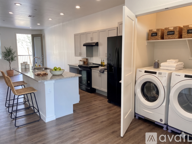 1500 W Thunderbird Rd, Unit 110 Rental photo 2